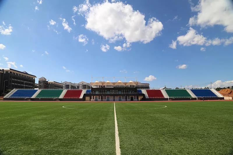 民办云师大商学院,云师大商学院的全称是