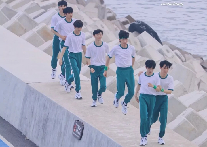 十八楼文案视频,十八楼文案干净治愈