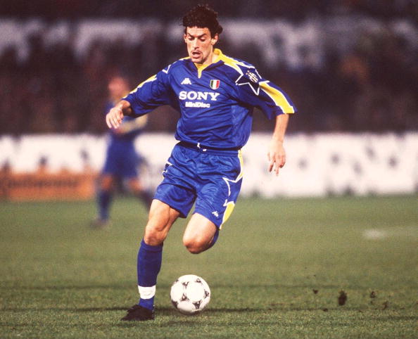 尤文德利赫特本坦库尔,本坦库尔皮亚尼奇虎扑