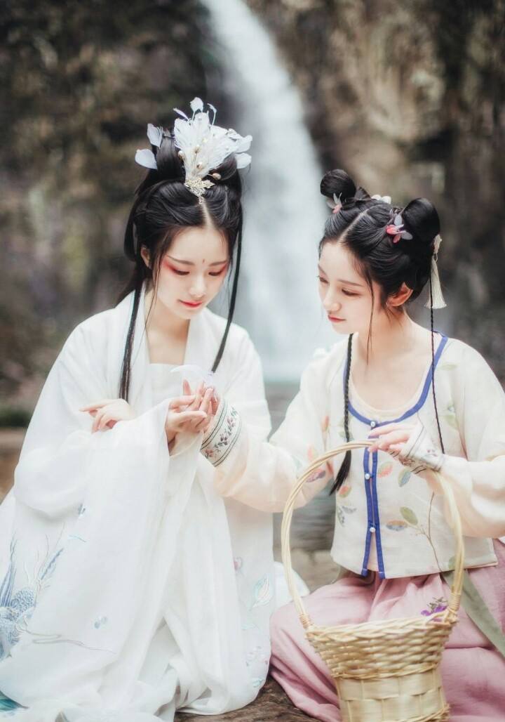 怀春之作的诗词,怀春之作的歌曲