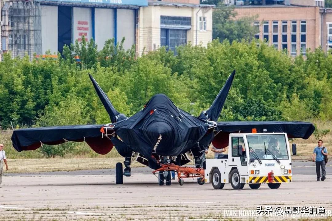 俄罗斯苏75隐身战斗机,俄罗斯最新战斗机苏75图