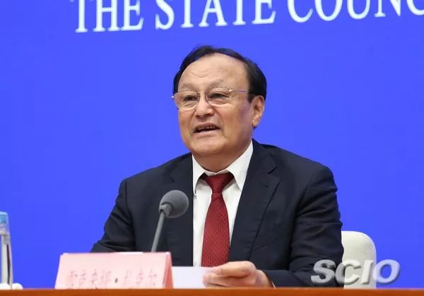 有关教培中心，*疆新**自治区主席这次讲透了