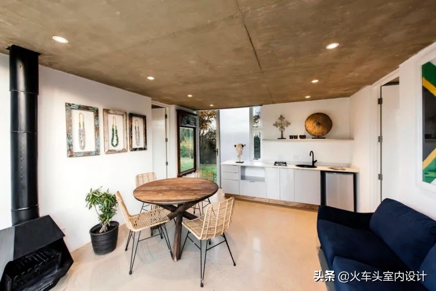 383㎡现代风度假屋，用混凝土打造自然野性之美