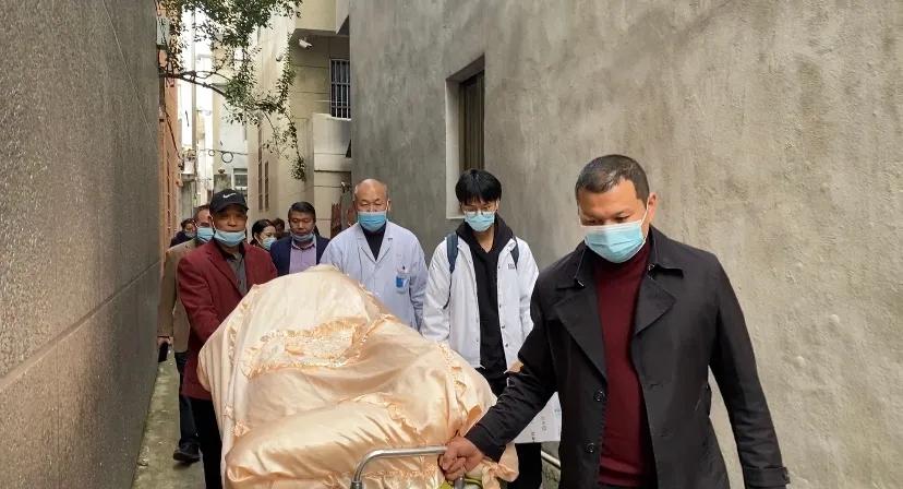 多次清创植皮,清创手术和植皮手术