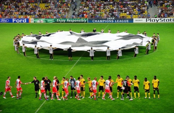 爆冷皇马小国班霸：仅有25年队史，在*雷手**的激励下谱写童话