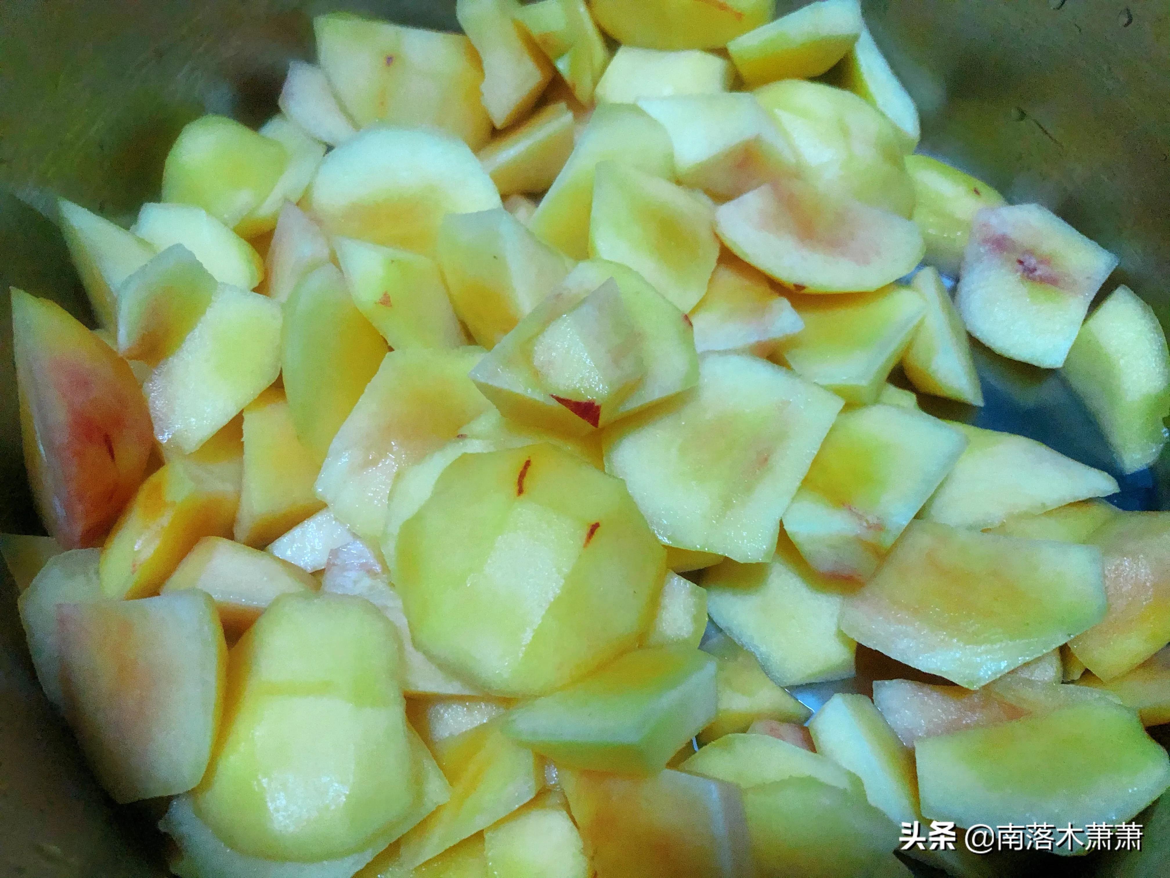 怎么做冻黄桃罐头简单又好吃,火龙果和油桃做罐头的方法