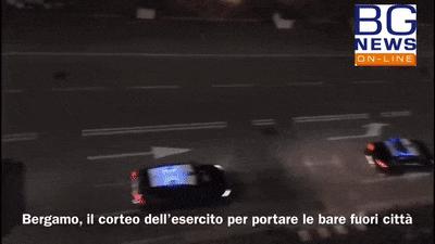 法国护士裸体抗议照片曝光：求求你！不要让我们赤裸面对病毒！！