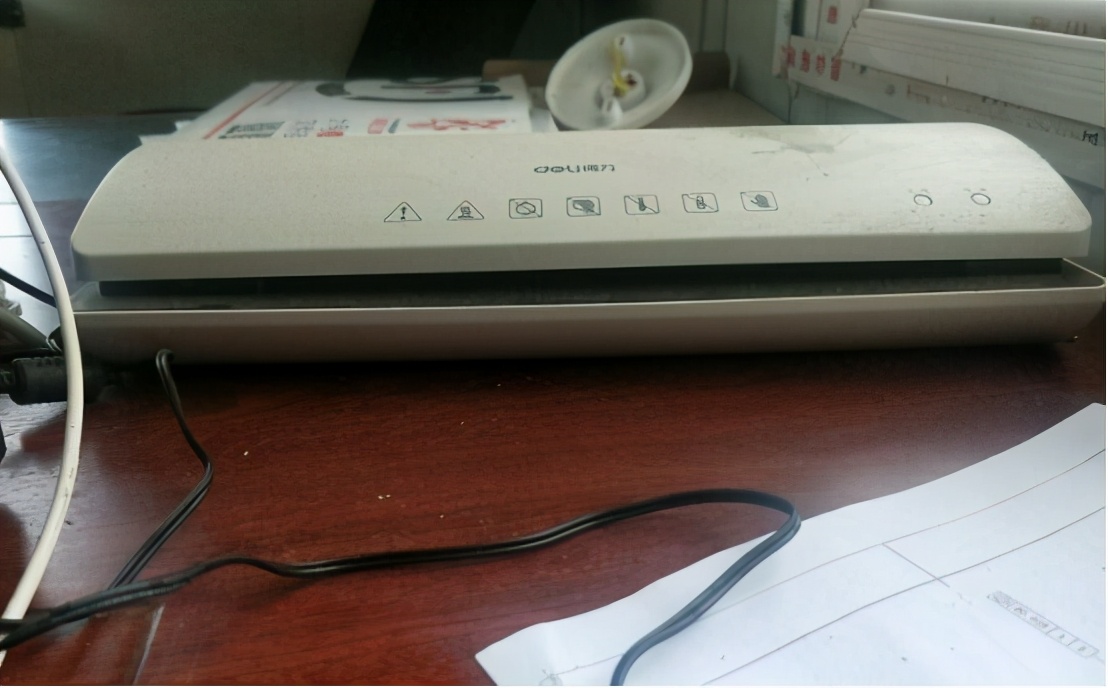 如何选购过塑机,选购游乐设备需要注意哪些方面