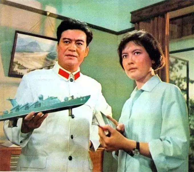 地雷战渡边假装妇女偷地雷被炸,地雷战渡边假装妇女偷地雷第几集