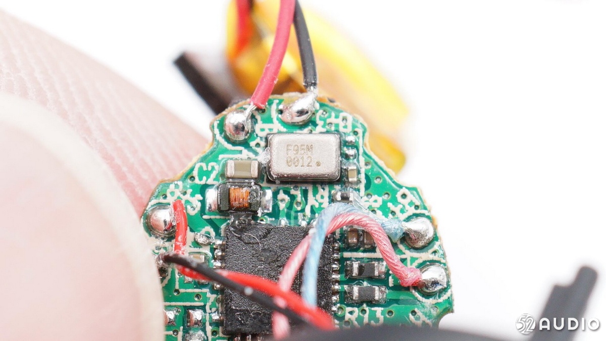 摩托罗拉motoedges拆机视频,摩托罗拉motogx拆解视频