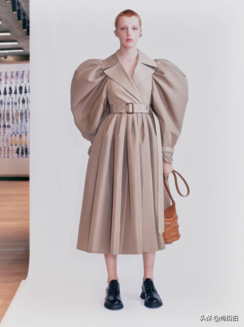 鍏ㄦ櫤璐ゅ湪burberry鐨勭鍦鸿儗鐨勫寘,鍏ㄦ櫤璐ょ鍦哄悓娆惧寘