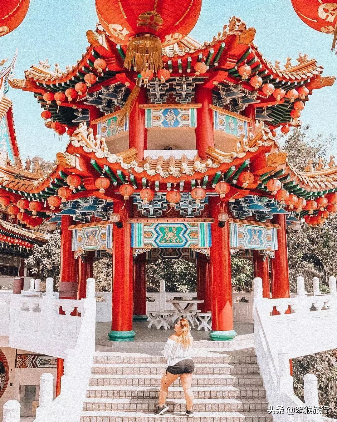 胡静豪门的生活,胡静的现实生活