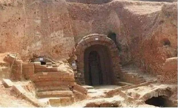 四川曾出土“九阴真经”，专家大呼不可能，难道传说是真的？