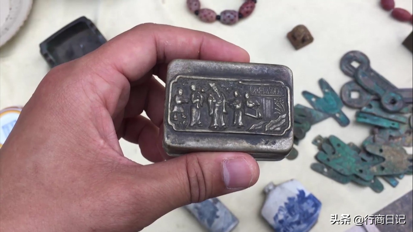 每天开市的古玩集市,每周三古玩集市