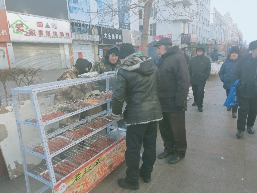 在黑河摆摊必须会俄语吗,黑河早市摆摊大妈讲俄语