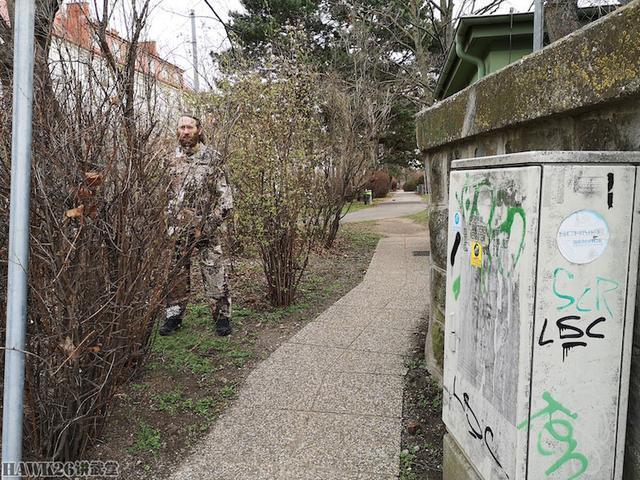 用照片说话：德国幻影公司“黄蜂II”Z4迷彩实际伪装效果如何？