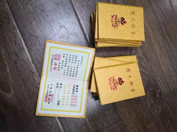 涉案2亿！动辄数百上千元的“开光”饰品，猜猜进价几多钱？