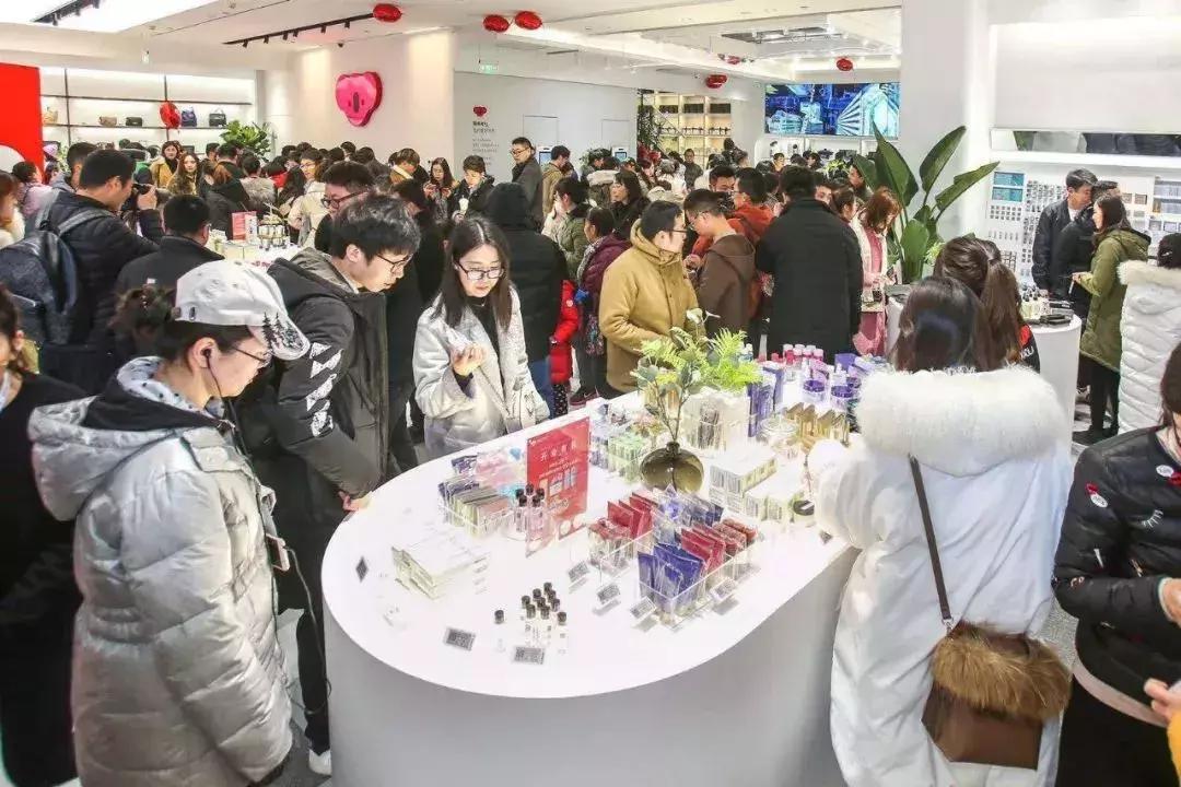 西湖边“空降”3000+好物！全国首家网易考拉旗舰店来啦，冲鸭！