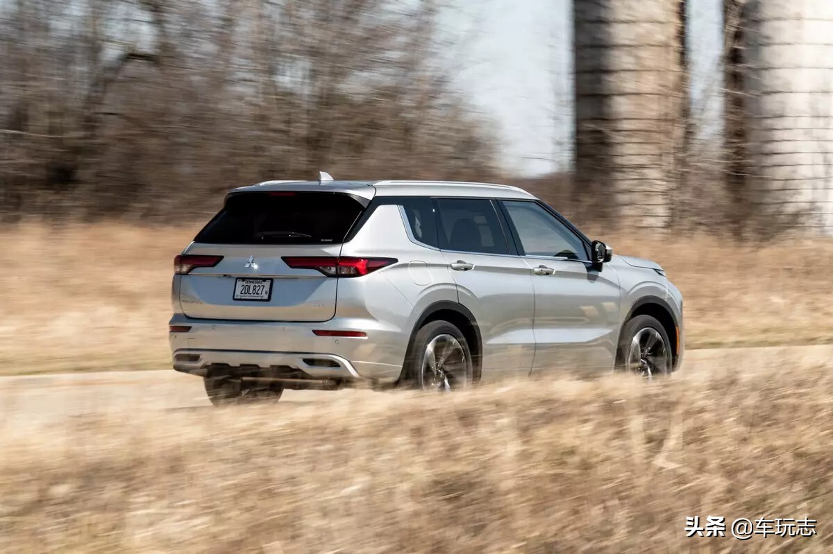 2021款三菱欧蓝德改款后,2020款三菱欧蓝德有哪些改变