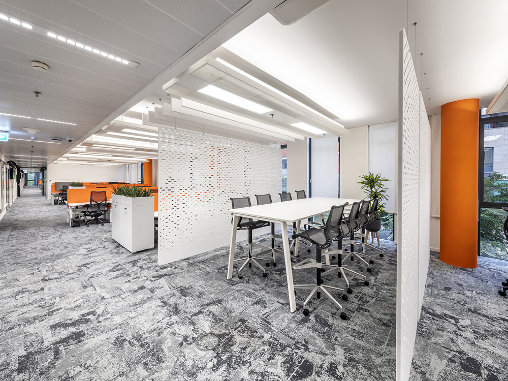 活力摩登科技公司PureStorage布拉格办公设计欣赏