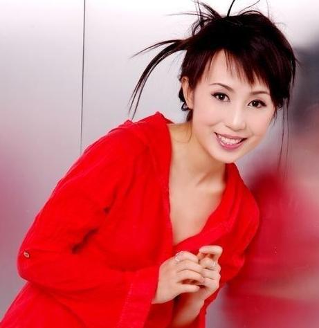 沈腾马丽吻戏是真的亲吗,马丽沈腾拍吻戏前吃驴肉火烧