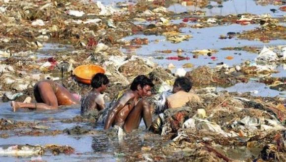 瞒不住了！这个国家感染人数可能破5亿！上千万人或丧命！