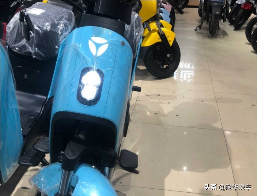 雅迪v7新国标电动车,雅迪电动车v7价格大概多少