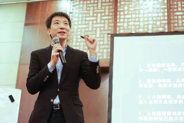 穷小子靠自己创业赚钱上亿,穷小子靠股票赚了几十万