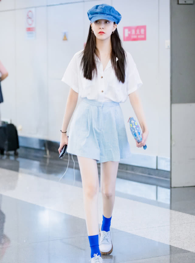 宋妍霏为显白把“脚丫”染黄,意外看着好脏,真不是“香港脚”?