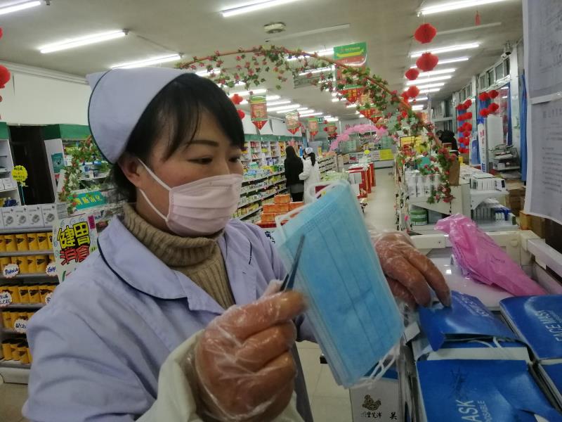 远水解近渴：一万只来自科特迪瓦的口罩在鞍山发售