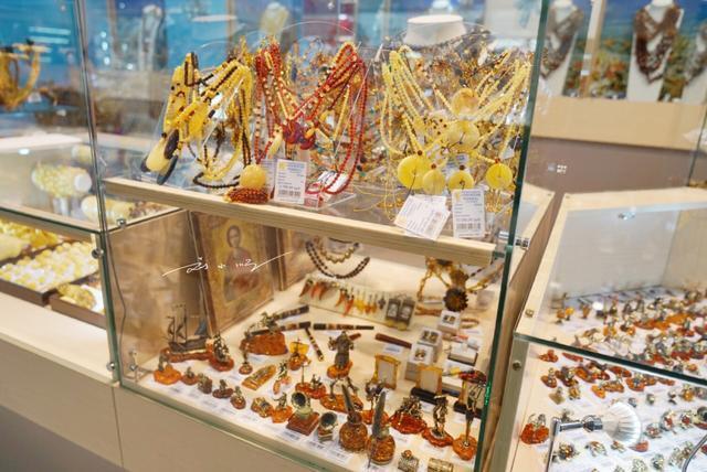 旅游俄罗斯买蜜蜡,俄罗斯旅行团买的蜜蜡是真的吗