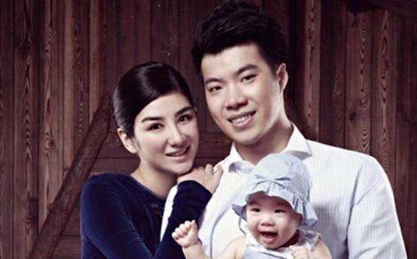 黄奕为什么会陷入低谷,黄奕跌入低谷