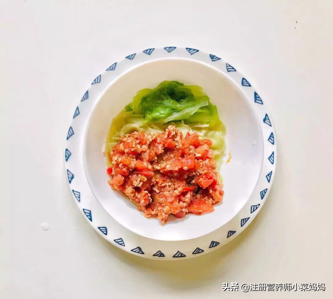 幼儿营养食谱家常做法,炖鲫鱼的家常做法美味又营养