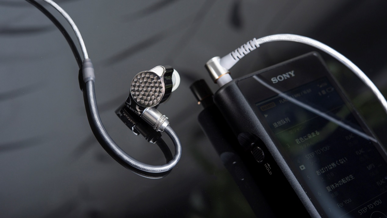 索尼ierz1r和森海塞尔ie600,索尼大耳z1r评测