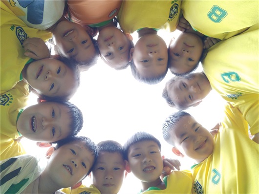 全国足球特色幼儿园活动指南,足球特色幼儿园有哪些活动