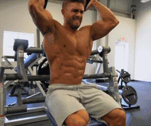 当中国男足脱掉上衣，你就知道他们为何难以崛起？