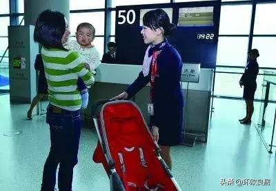 婴儿出国飞机托运要求多少,婴儿坐飞机出国要购票吗
