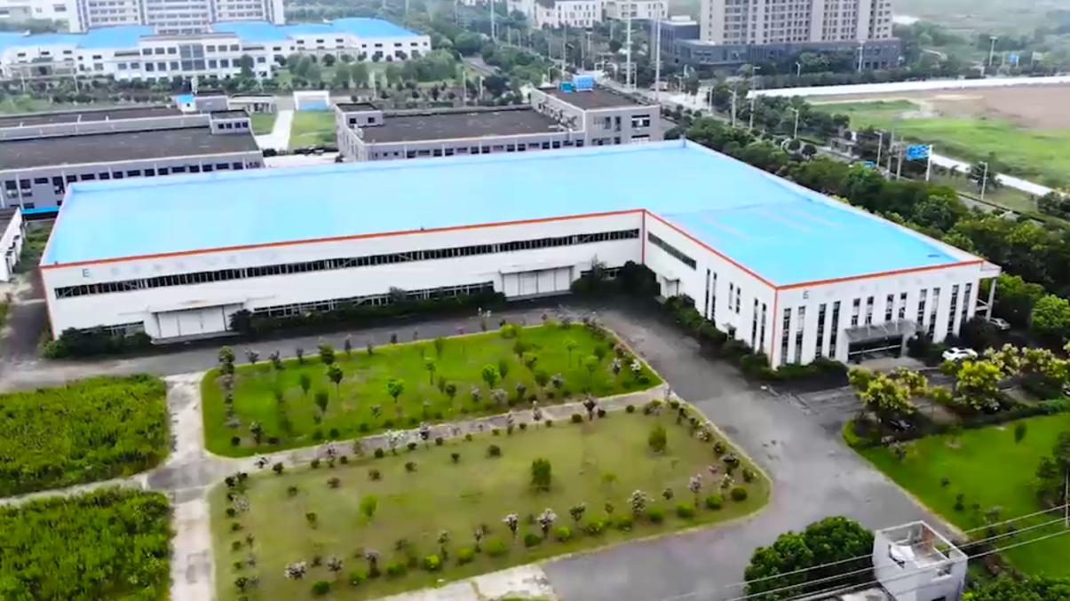 人民币有破损怎么存银行要带什么,人民币破损到什么程度就不给换了