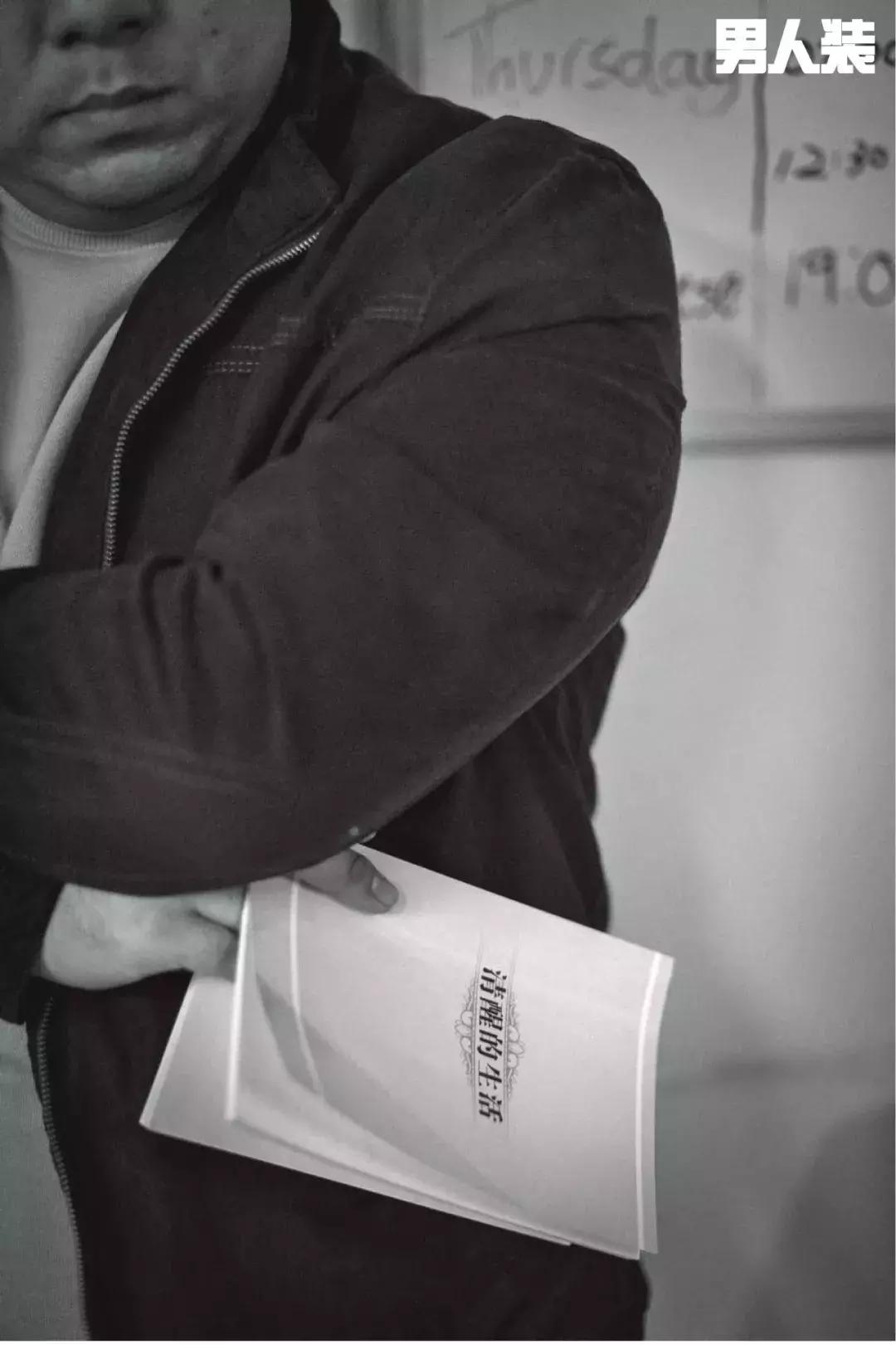 探秘“戒酒会”:这里有一群嗜酒如命的疯子