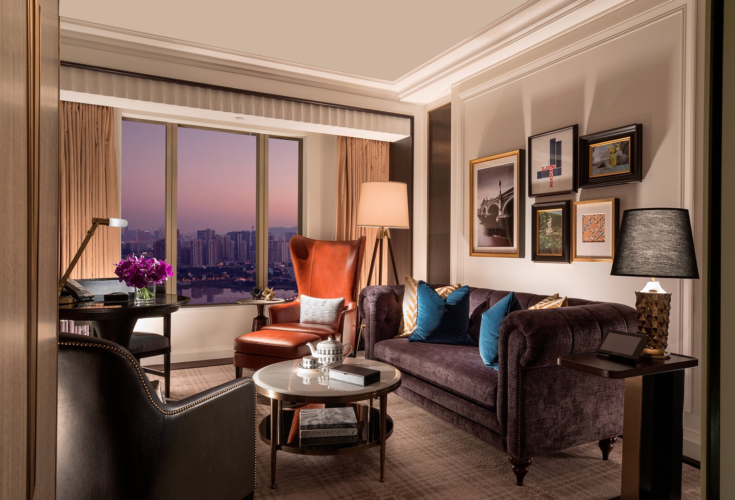 婢抽棬鍥涘閰掑簵鍜屽洓瀛e悕鑽熷摢涓ソ,婢抽棬宸撮粠閰掑簵杩樻槸濞佸凹鏂厭搴楀ソ