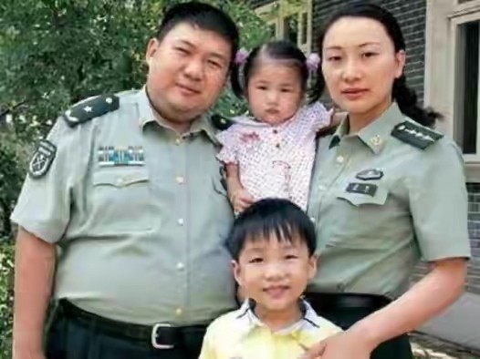 毛主席的唯一孙媳妇刘滨,26岁嫁给*新宇毛**,邵华:你应该去读书