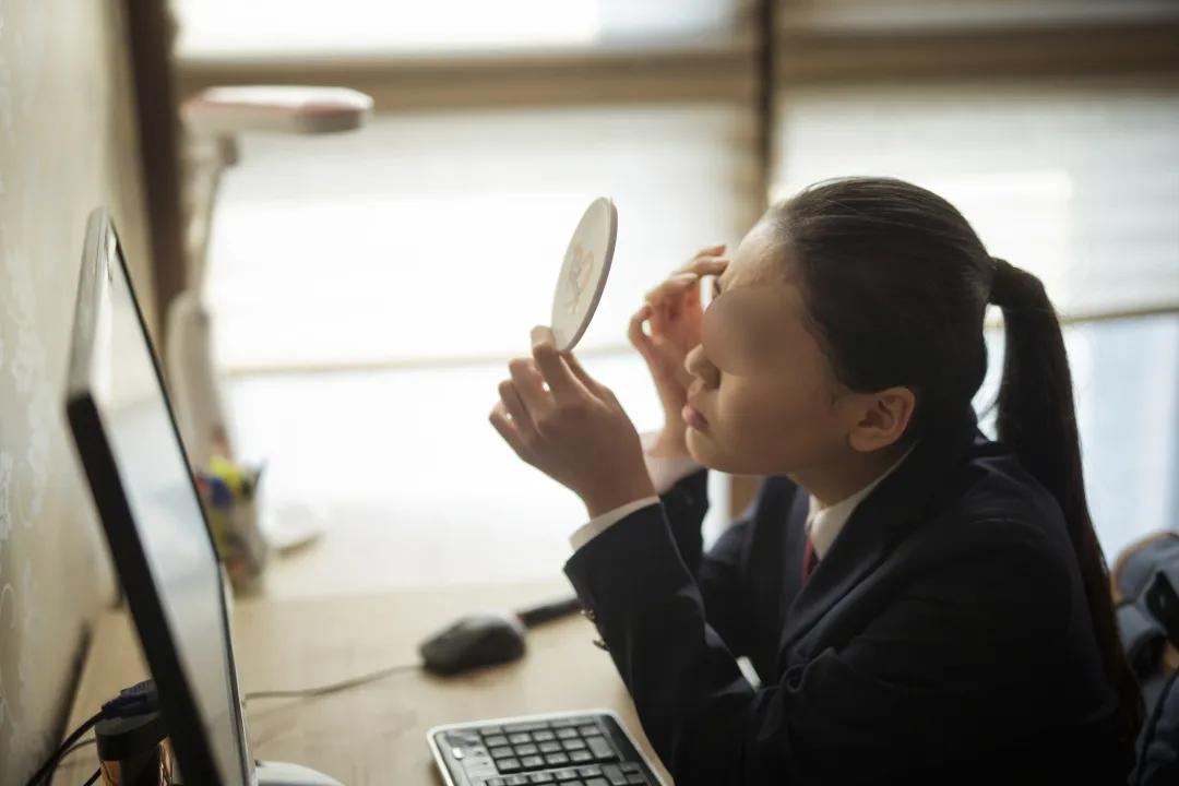 一级警告，你女朋友来大姨妈了