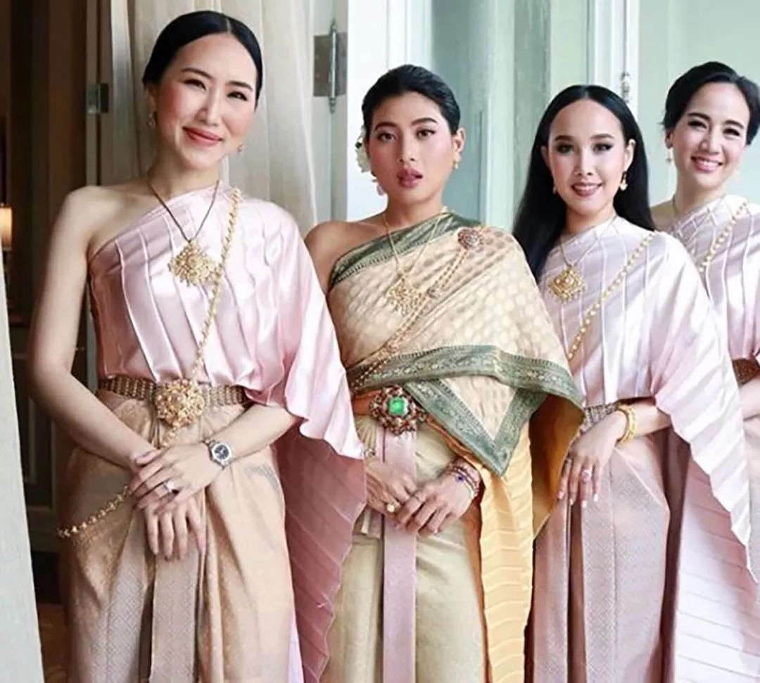 泰国公主晚礼服,泰国小公主服装