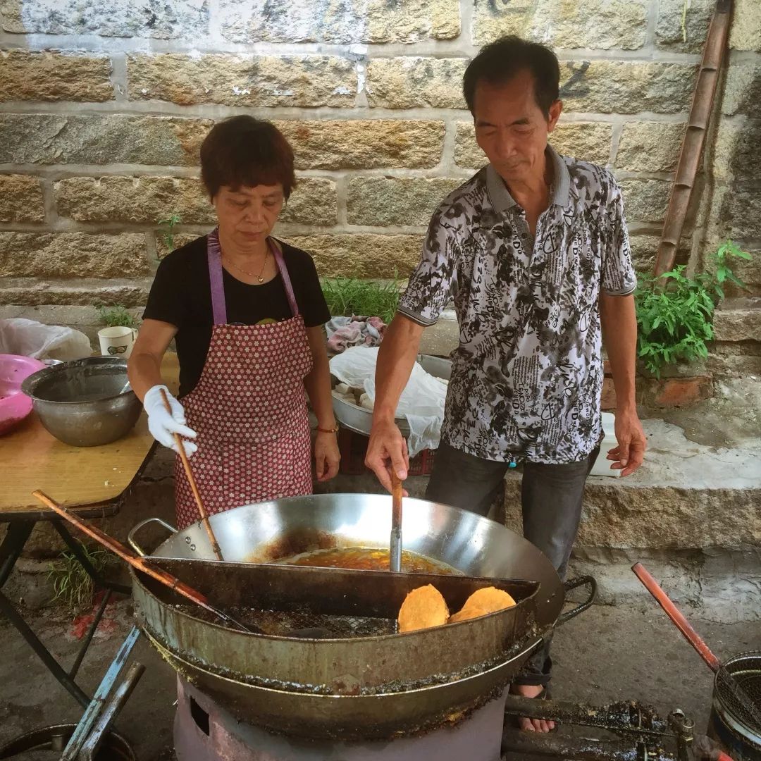 你好，我是闽南网红美食，我叫“OLD”