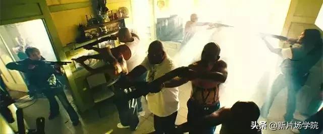 电影拍摄需要哪些灯光器材,电影灯光是什么样的