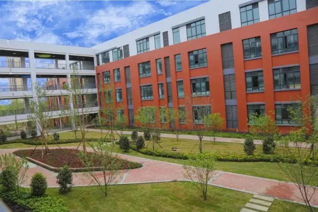 川师系学校,川师系私立学校怎么样