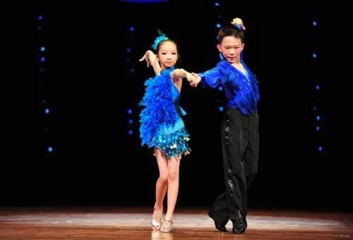 恒信新天国际南边规划,潍坊高新区恒信新天国际一楼带院