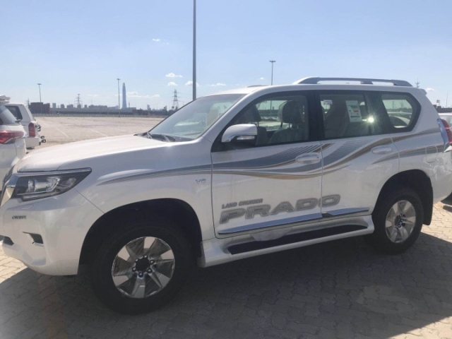 2022丰田新款越野suv大七座,丰田霸道suv越野4驱2020款