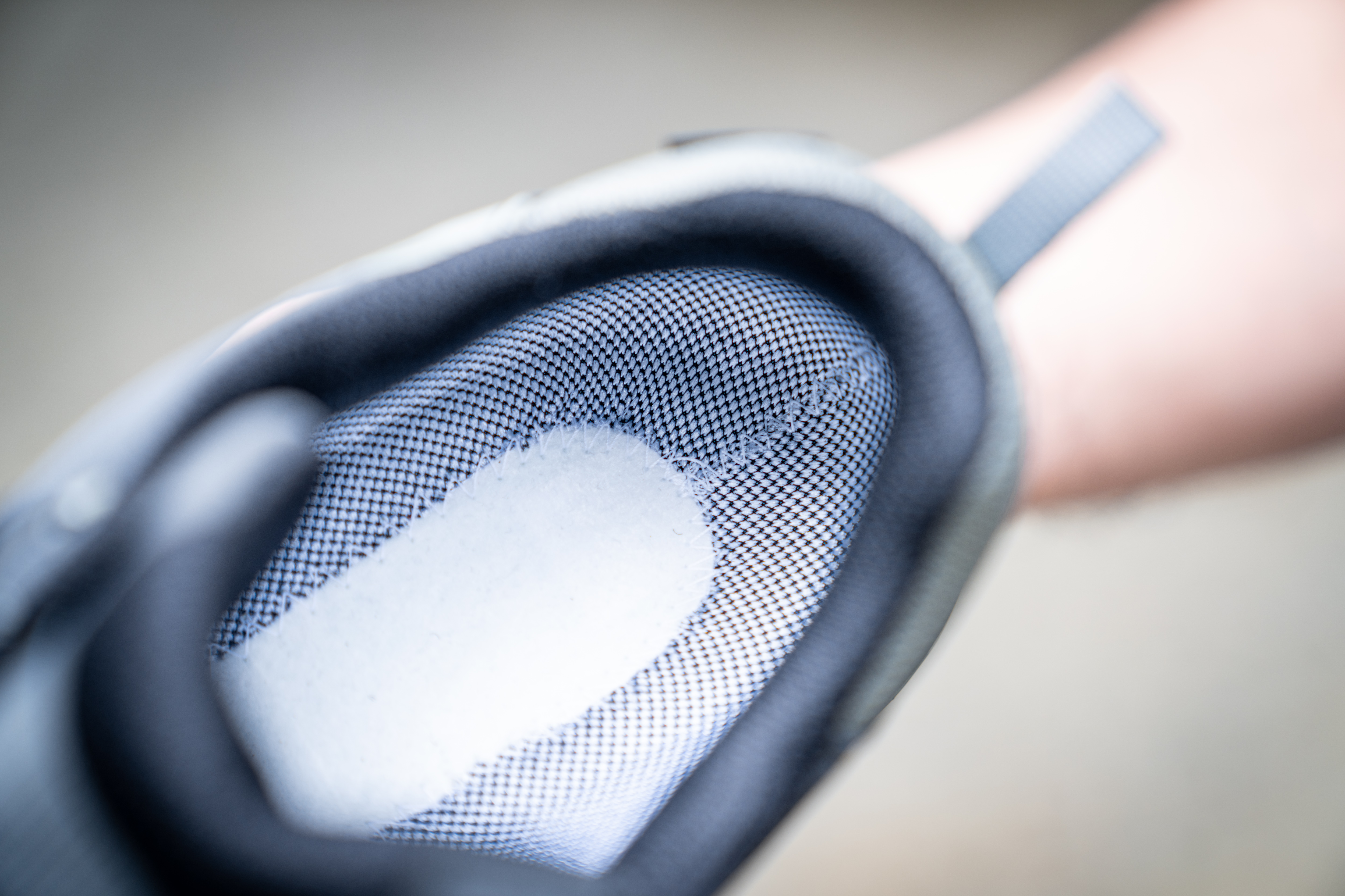 adidasterrex鞋子防水吗,adidasterrex徒步鞋测评