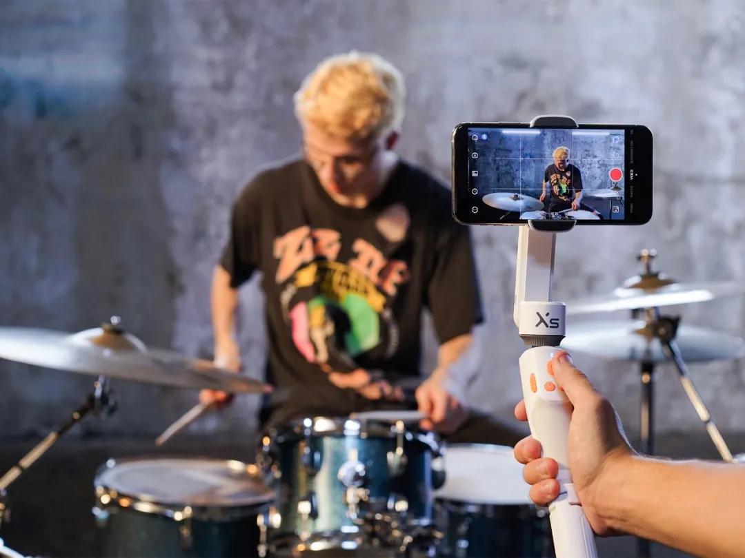 最适合拍vlog的设备手持自拍杆,拍vlog最好的自拍杆